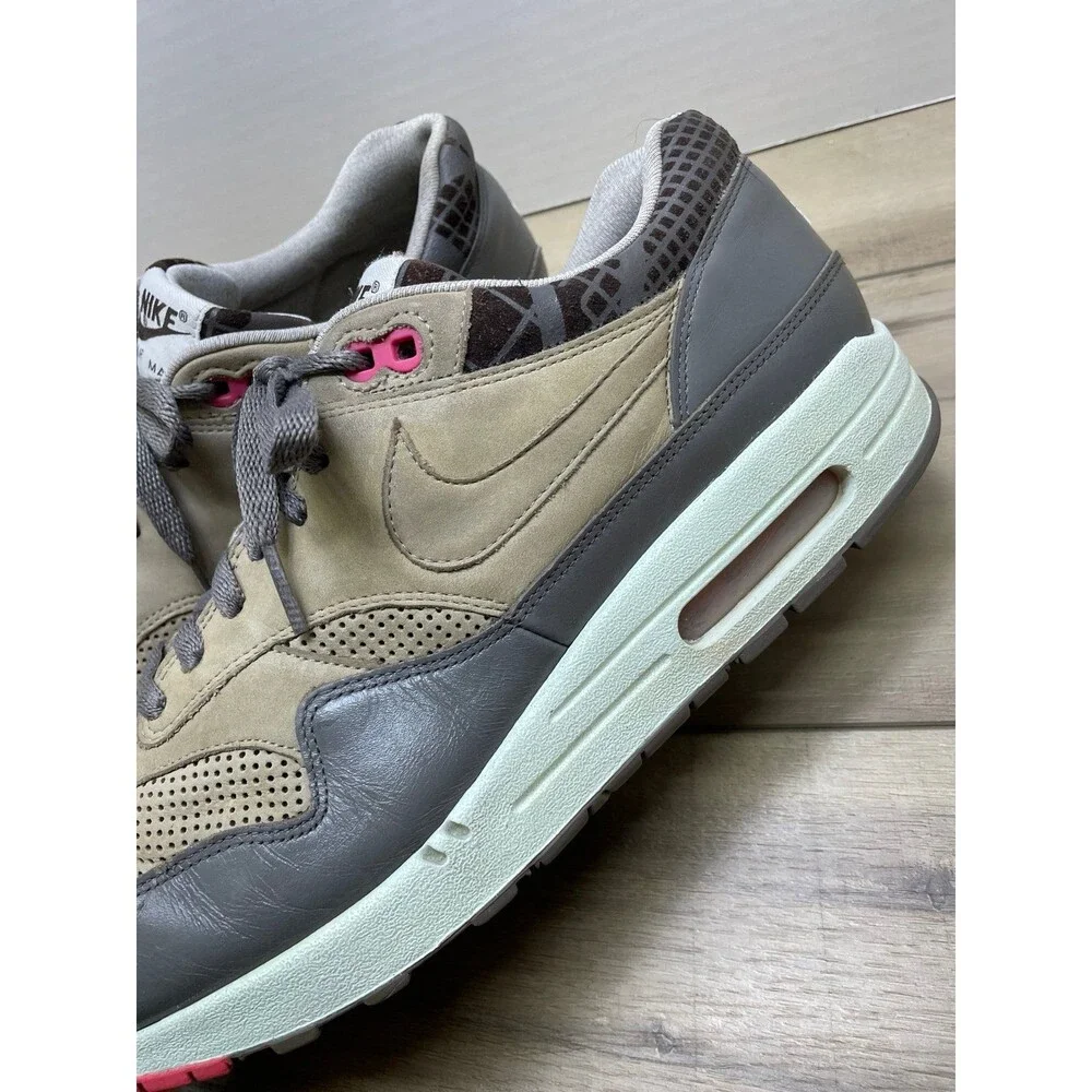 Nike air max